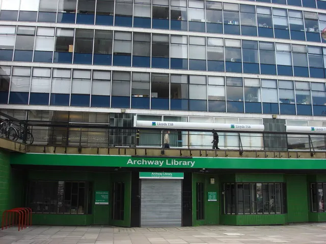 Archway Library