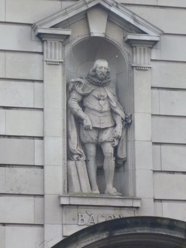 Islington Central Library