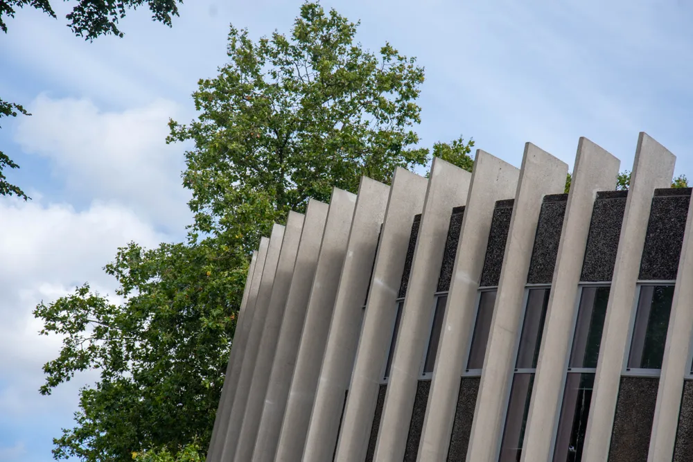Swiss Cottage Library